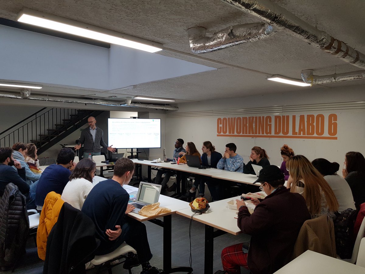 Comment élaborer un business plan ? Le directeur du pôle Creature Accelerator <a href="/MarcoviciSani/">Sani Marcovici</a> rencontre les lauréats du dispositif d'accompagnement de projets culturels <a href="/CreartUp/">CRÉART’UP</a>. 
#businessplan #management #étudiants #projetculturel