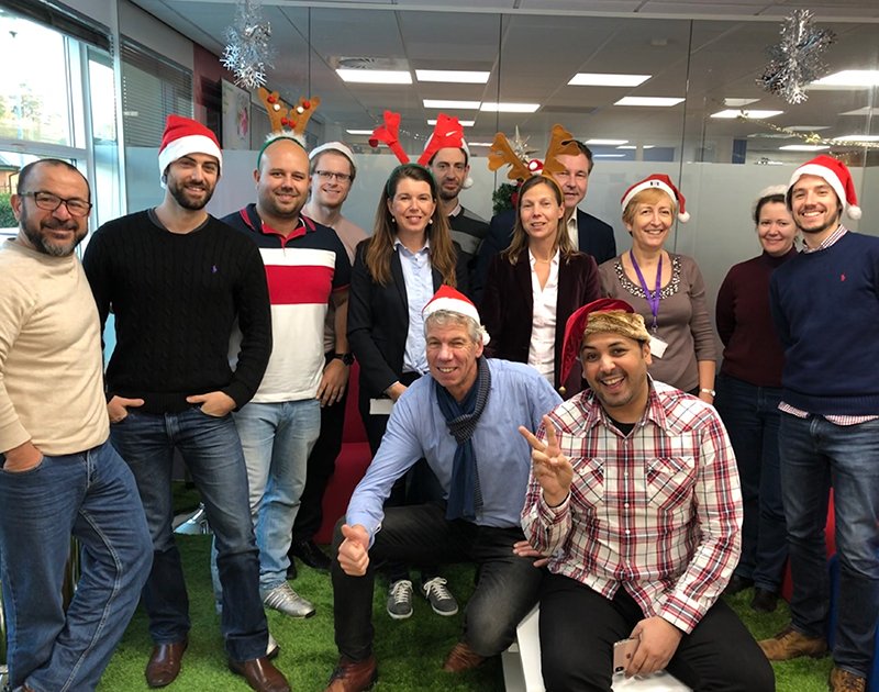 MCS_Logiciel's tweet image. Célébrations de Noël chez MCS. Nous souhaitons à tous nos clients et nos contacts de passer de Joyeuses Fêtes. #LogicielDeLocation