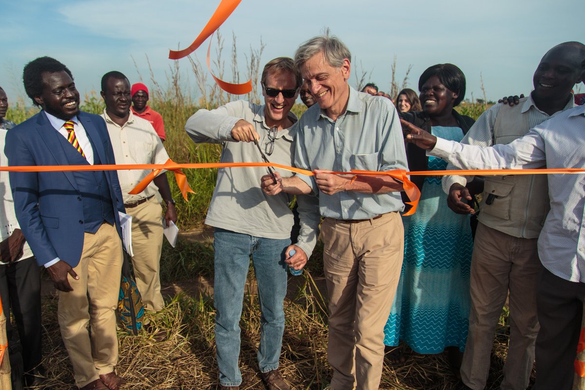 Leaders from ACTED and @Total visited project sites in #Uganda, where renewable energy solutions are bringing #sustainable power to rural farming households acted.org/en/bringing-po…