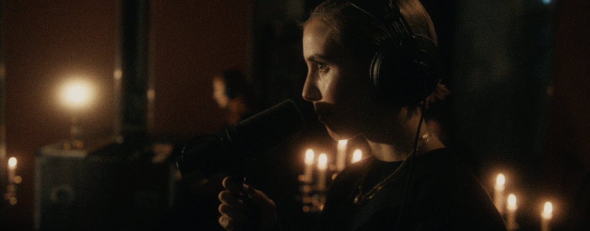 Lykke Li (@LykkeLi) on Twitter photo 20/12/2018 16:06:52 'bad woman' youtu.be/98CTpigH8Dw x 'better alone' youtu.be/v7MQ_dFd7pw 'bad woman' youtu.be/98CTpigH8Dw x 'better alone' youtu.be/v7MQ_dFd7pw