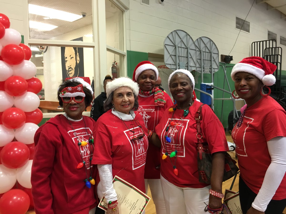 MLKCCDallas's tweet photo. Celebrating the Annual Adopt a Grandparent Raising Grandchildren event at #MLKCCDallas https://t.co/OYpZlYIORQ