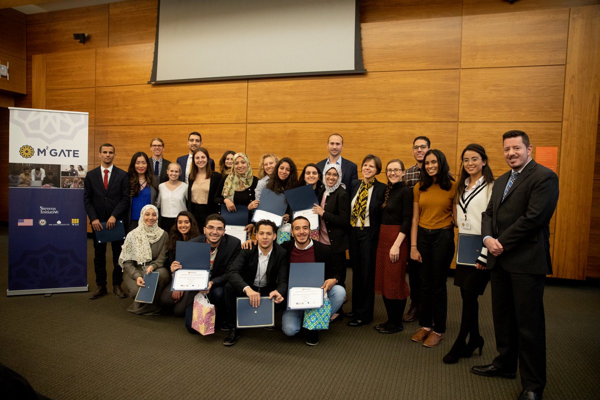 M2GATEProgram's tweet image. Happy holidays and a big thanks to everyone—especially our dedicated participants and enthusiastic partners in MENA and Michigan—who made this  #virtualexchange program a success in 2018. It&apos;s been a great year! @StevensInit @ECAatState @wdi_michigan