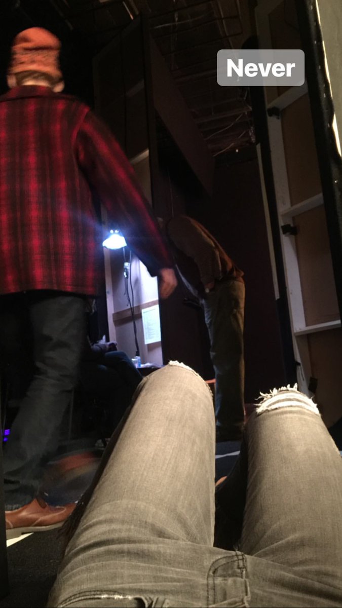 RandyHarrisonSp's tweet photo. More photos of Randy at Backstage of Christmas on the rocks. πΈ Credits: jenn harris IG Stories
#RandyHarrison #JennHarris #Christmasontherocks #TheaterWorksCT
https://t.co/Sh6ZznooN1 https://t.co/UWSvJYkLwv