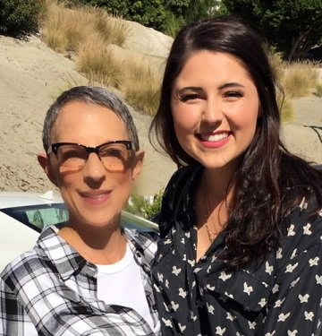 drayway's tweet image. I am so very proud having watched @CarolineKole now 21, grow from a tween country singer to an amazing, talented pop-rock singer-songwriter. Caroline's latest video: youtube.com/watch?v=Z5a7qc…