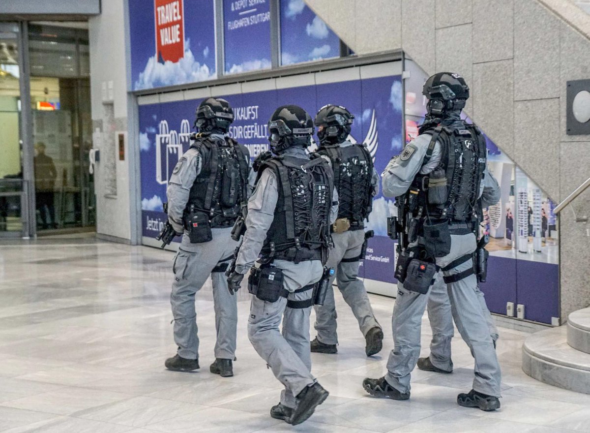 Polizei stuttgart presse Polizei. 20200325