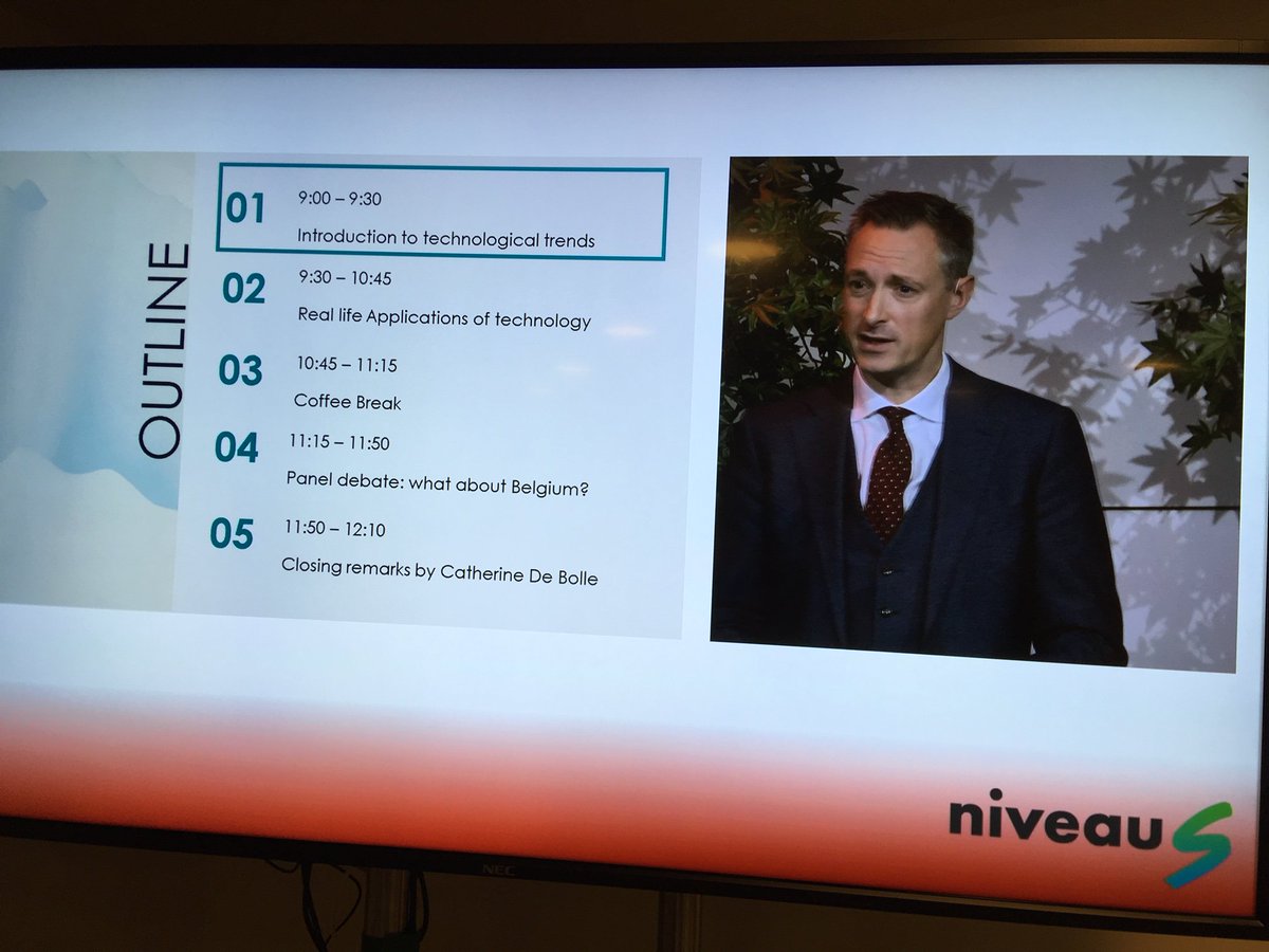 PushToTalk_Live's tweet image. Push To Talk vertelt veiligheidsverhaal van de toekomst voor Niveau S.
Een redactieteam van Push To Talk verzamelde content voor en tijdens het event. Push To Talk vertaalde de content in begrijpbare social media posts voor Twitter, LinkedIn en Facebook.@niveau_s @Vias_institute