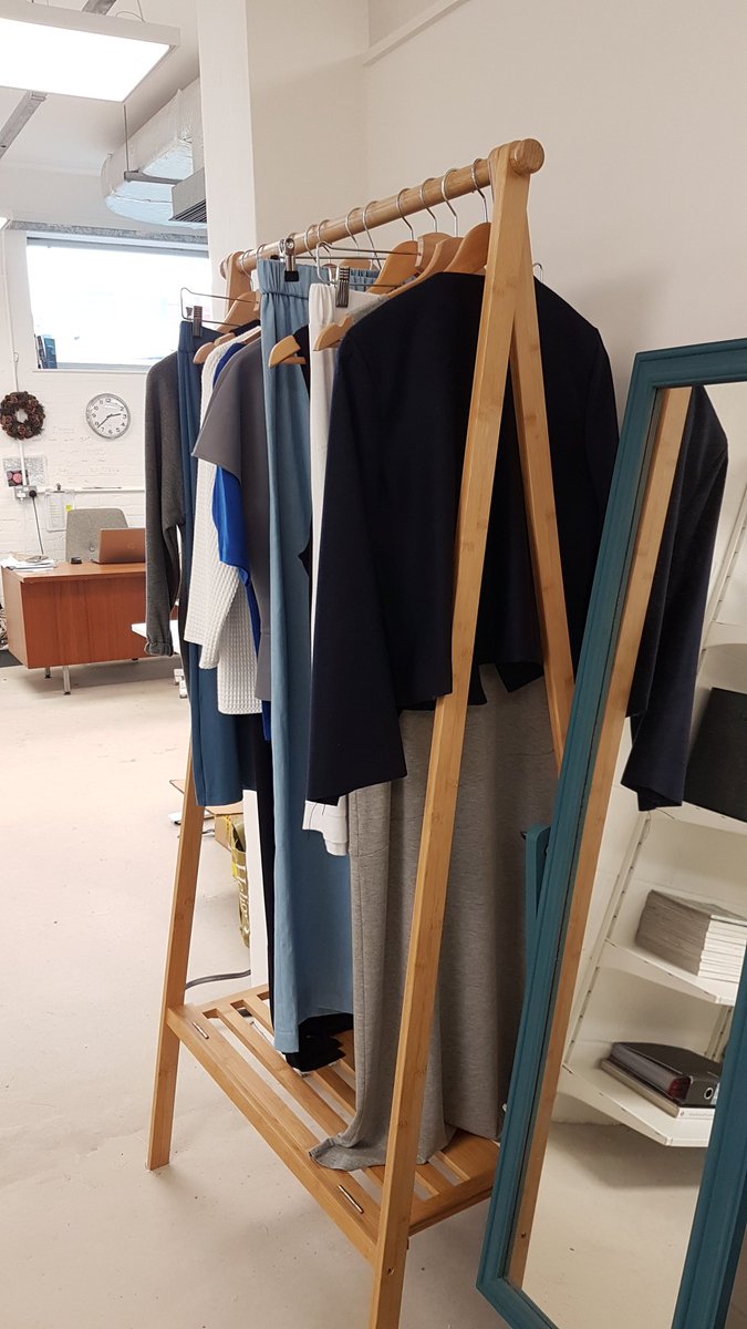 SDCFashion's tweet photo. At MakersHQ Plymouth inspiring next gen Fashion Designers on FdA Fashion Textiles @gjdmedia @sdcollege @UCSouthDevon https://t.co/dINSFsorDL