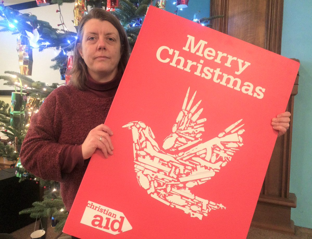 The congregation at Augustine United Church #Edinburgh have added their names to a @christian_aid Christmas card calling on the UK Government to suspend arms sales to Saudi Arabia. For more info go to: bit.ly/2A08VKH #WeAreThePeacemakers @AugustineUnited