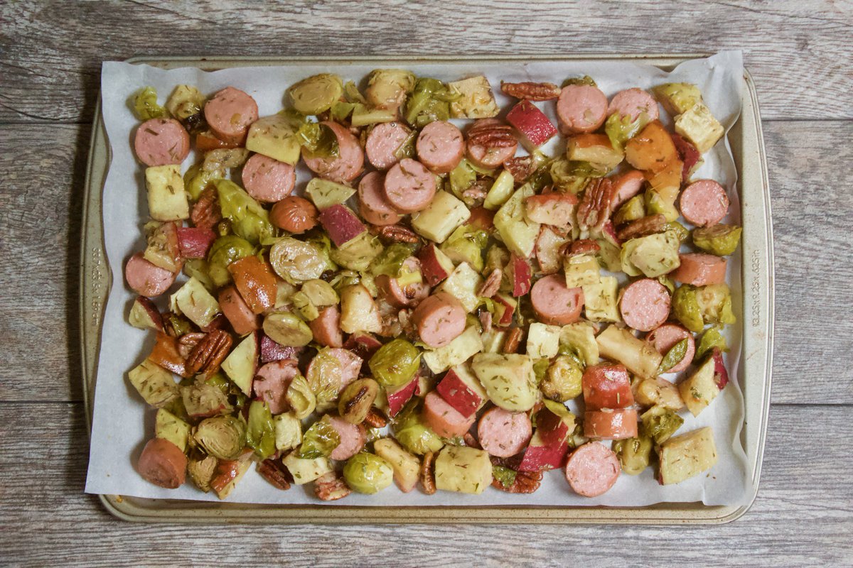 Liz Latham tweet media