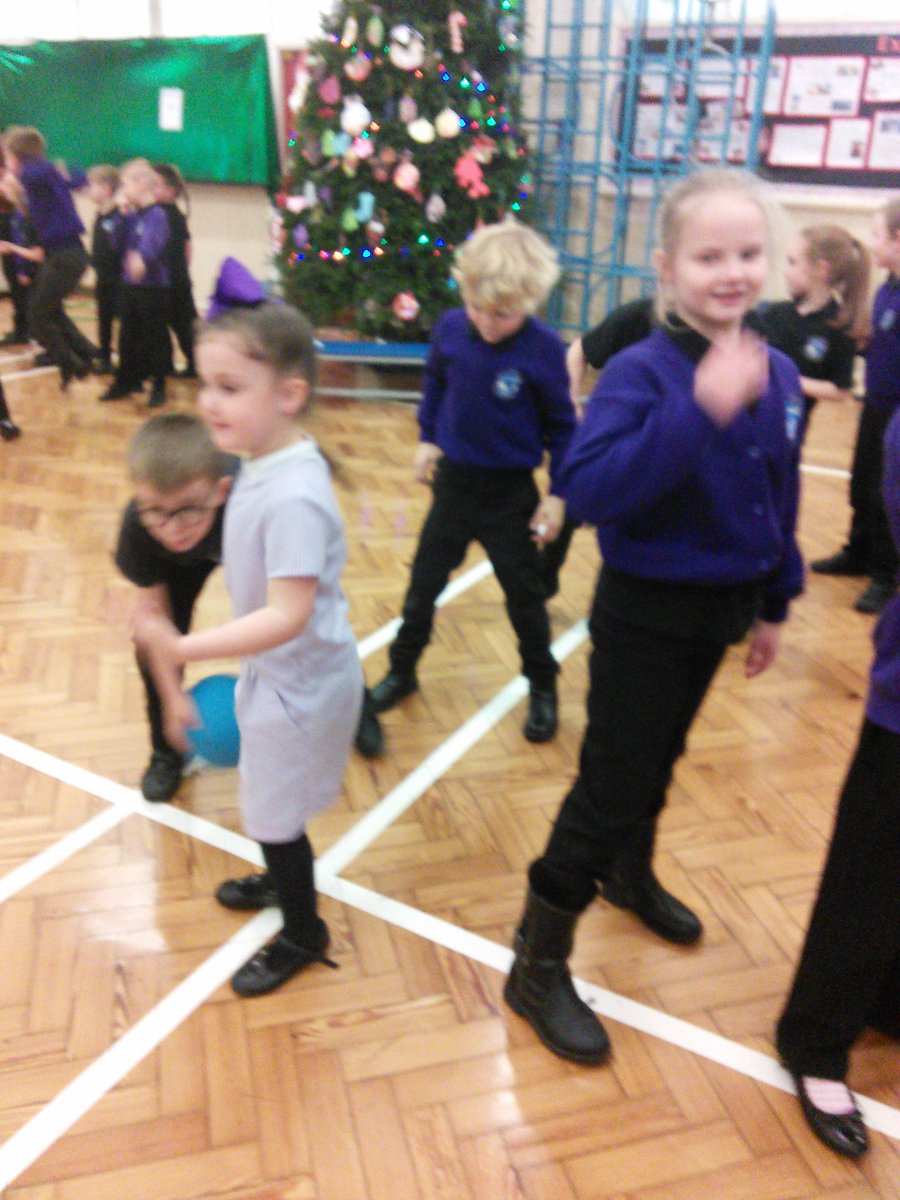 QuayYr1's tweet photo. Some very exciting faces from year 2! @QuayYr1 @QuayYr2 https://t.co/quIKwQMxIK