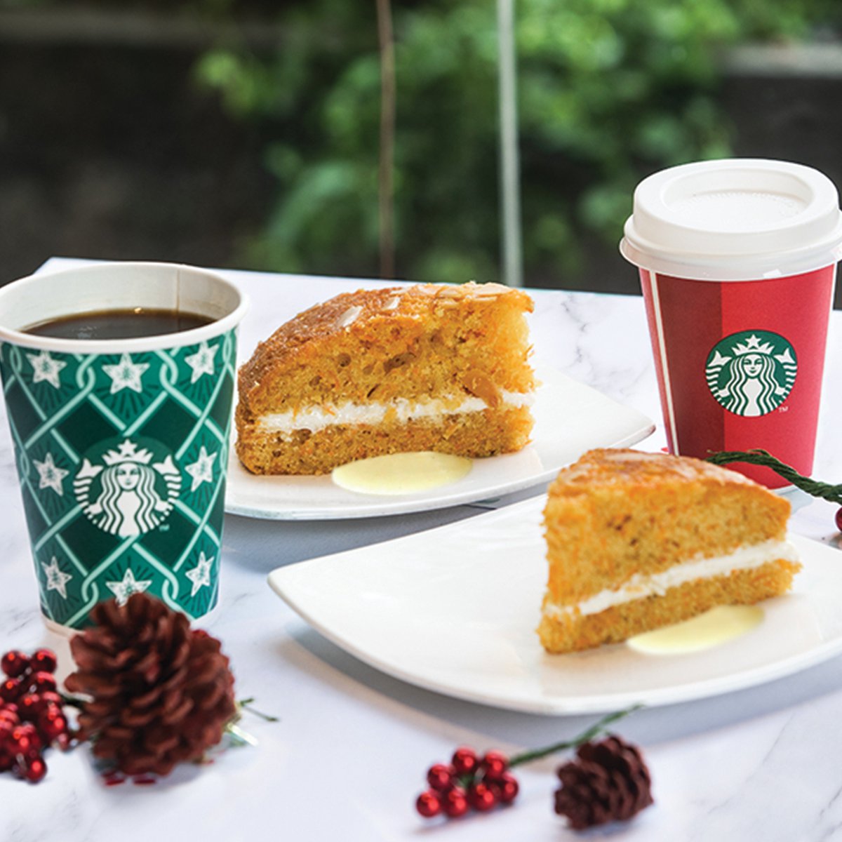 StarbucksIndia's tweet photo. All kinds of festive yum *_* 
Tag a friend you want to share the carrot cake with! #BlendIsTheMagic https://t.co/1VTVP6ggOG