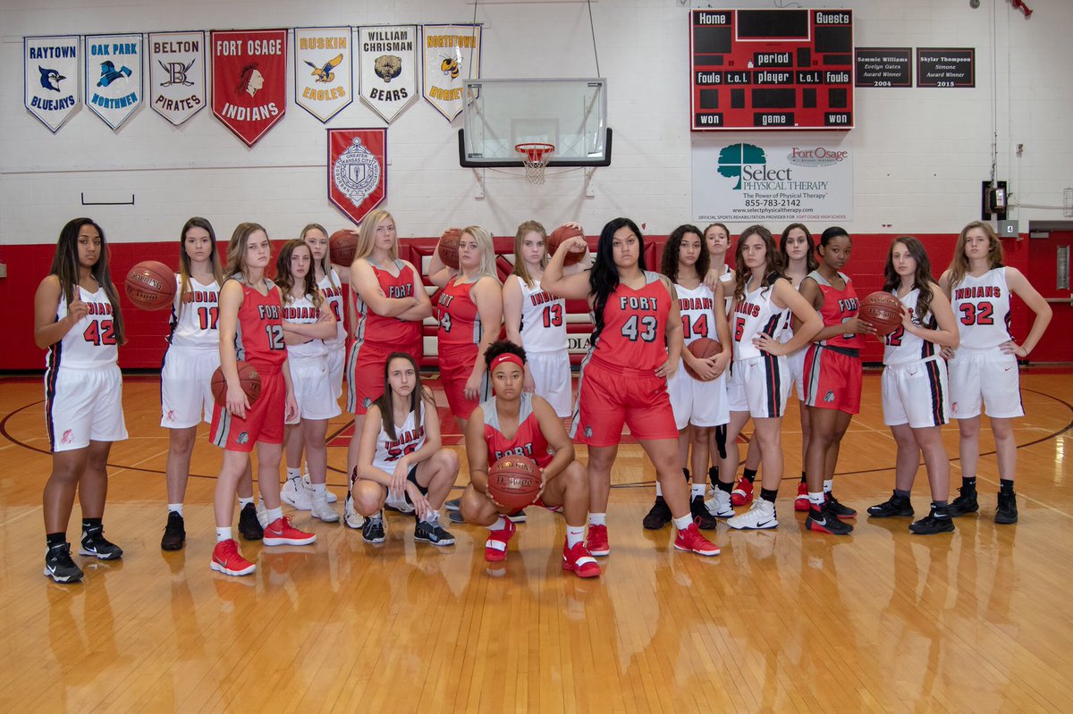 FO_wbb's tweet photo. LAST GAME OF 2018!!

COME SUPPORT #FOWBB TONIGHT AT HOME AS WE BATTLE RAY-PEC. 

🏀♥️🏀♥️🏀♥️🏀♥️ https://t.co/YeZwLULW9r