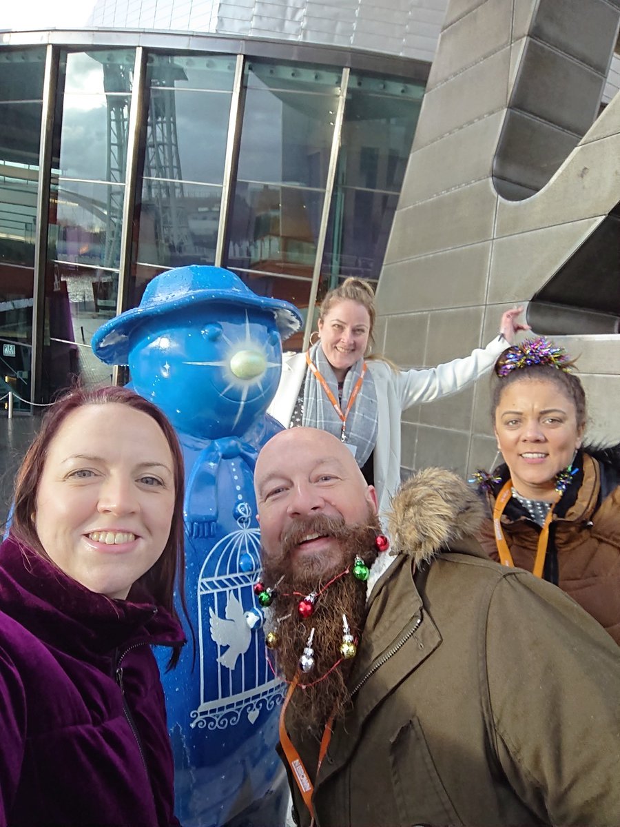 NB_Internal's tweet photo. A little (lot of) rain never hurt anybody. Hanging out with two turtle doves #wwssponsorschallenge @TheSnowmanWalk https://t.co/KiaDLWPCth