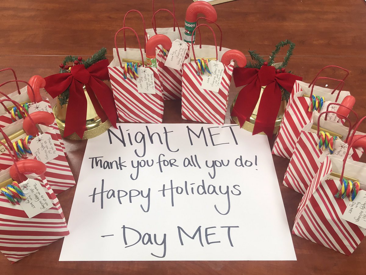 SaigeryHD's tweet photo. Thank you night team for all you do. The day team here at 0504 wishes you Happy Holidays. @metwiles @chance_228 @chance_lowry @Pitmastery @melaniepayneTHD https://t.co/1fmm6CvKSc