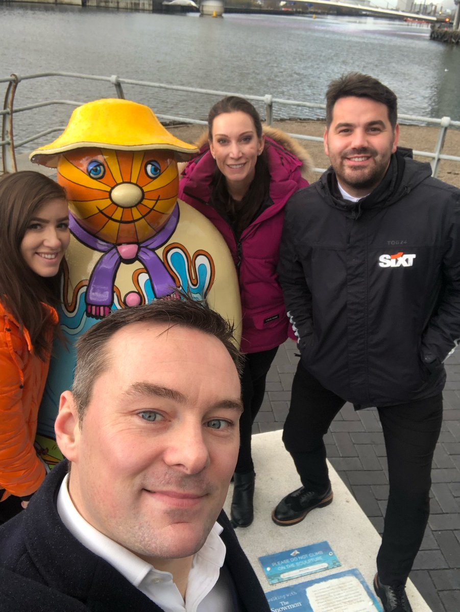 SnowmanWalk6's tweet photo. The best snowman ;) @SixtUK @TheSnowmanWalk #wwtssponsorchallenge https://t.co/6cyHoqkAOM