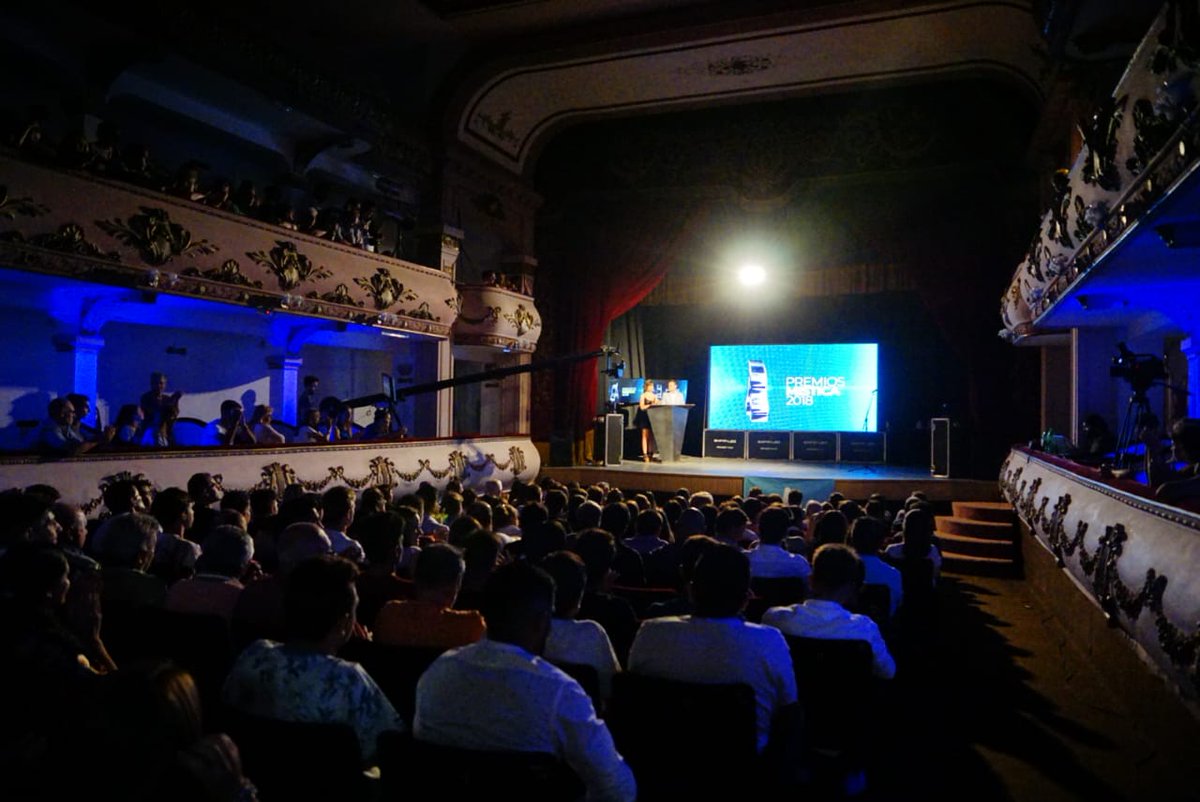 gobiernobolivar's tweet photo. 🏆 Acompañamos ayer a los deportistas locales en su gran noche  @premiosmistica 
#biendeportiva
#bienbolívar https://t.co/2fMWwPmrvl