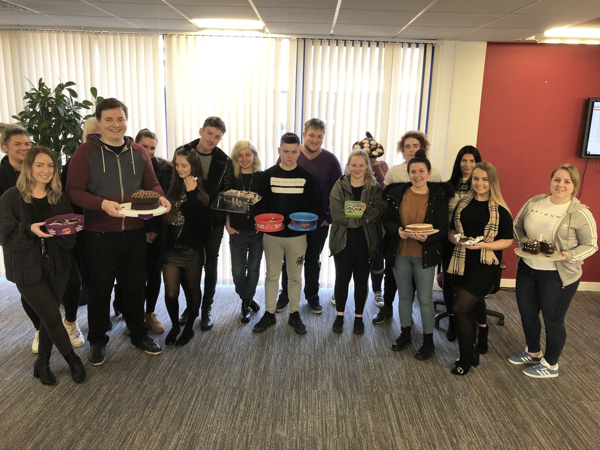 MyMoveIn's tweet image. FCC Paragon's Referencing Department had a Christmas Bake Off earlier this week, where a variety of sweet desserts were made, from delicious chocolate cakes to FCC Paragon branded cupcakes!  

#FCCParagon #Christmas #Bakeoff