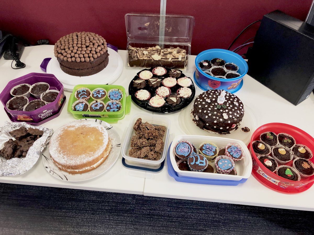 MyMoveIn's tweet image. FCC Paragon's Referencing Department had a Christmas Bake Off earlier this week, where a variety of sweet desserts were made, from delicious chocolate cakes to FCC Paragon branded cupcakes!  

#FCCParagon #Christmas #Bakeoff