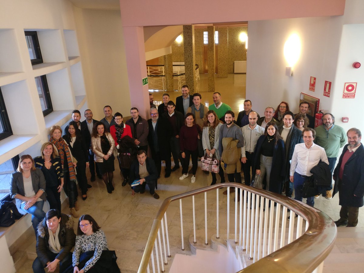 GijonImpulsa's tweet photo. Foto de grupo de ponentes y colaboradores para clausurar esta jornada del #ImpulsaSummit en #gijon. Muchas gracias a todos los que habéis participado y atendido!! #realidadimpulsa https://t.co/RoZo2C6yQ9