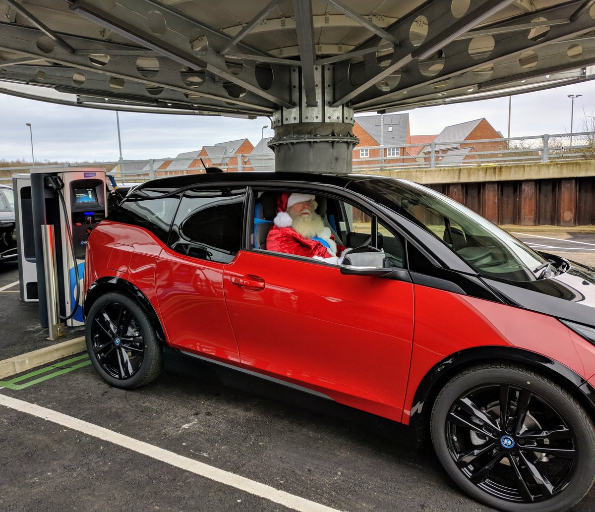 EV Experience Centre tweet media