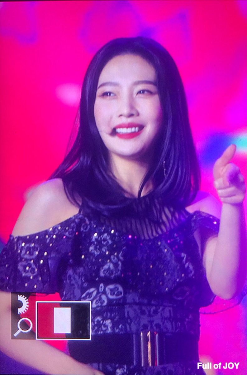 FullofJoy960903's tweet photo. 181220 KPMA

#조이 #Joy #박수영 #레드벨벳⁠ ⁠⁠ ⁠⁠ ⁠ #REDVELVET⁠ ⁠⁠ ⁠⁠ ⁠ https://t.co/jenALrQdVh