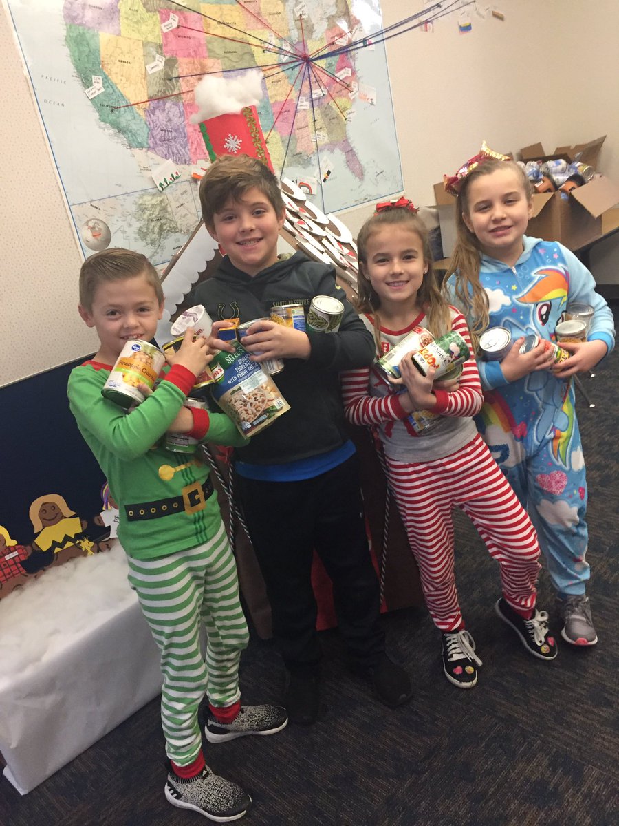 MrsParker_2nd's tweet photo. We ❤️ pj day! #jbsrocks #grinchforgood https://t.co/6p228MSBda