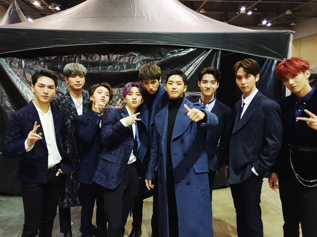 CUBE_PTG's tweet photo. [📷] 20181220 @ 2018 KPMA

우리 유니버스 덕분에 너무나 감사하고 소중한 연말을 보내고 있어요! 👍👍
2018년에도 아낌없이 우리를 빛내준 유니들과 이 행복을 나누고 싶어요☺️ 뜻깊은 이 상은 멋진 무대로 꼭 보답할게요! 사랑합니다❤️

#펜타곤 #PENTAGON https://t.co/8iY8HGpL2X