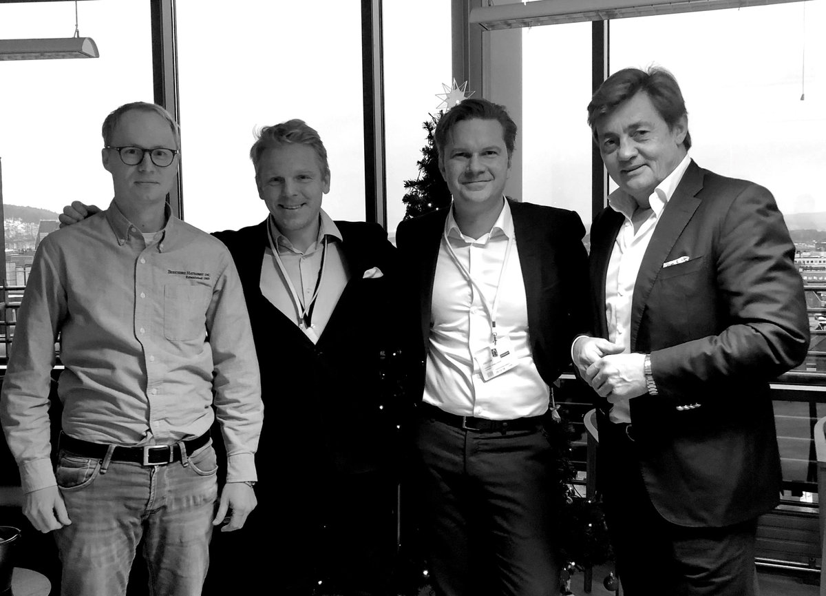 skar_anders's tweet photo. STERKERE SAMMEN! Første møte mellom @NordnetNO &amp; @NetfondsBank, og startskuddet mot en sterkere aktør sammen. På bildet: @BullBerntsen @AndersNordnet @CEONordnet og daglig leder i Netfonds Harald S Thorstensen. 
Les mer her: https://t.co/gvwnZQovvU https://t.co/ZjhqG6VRw6
