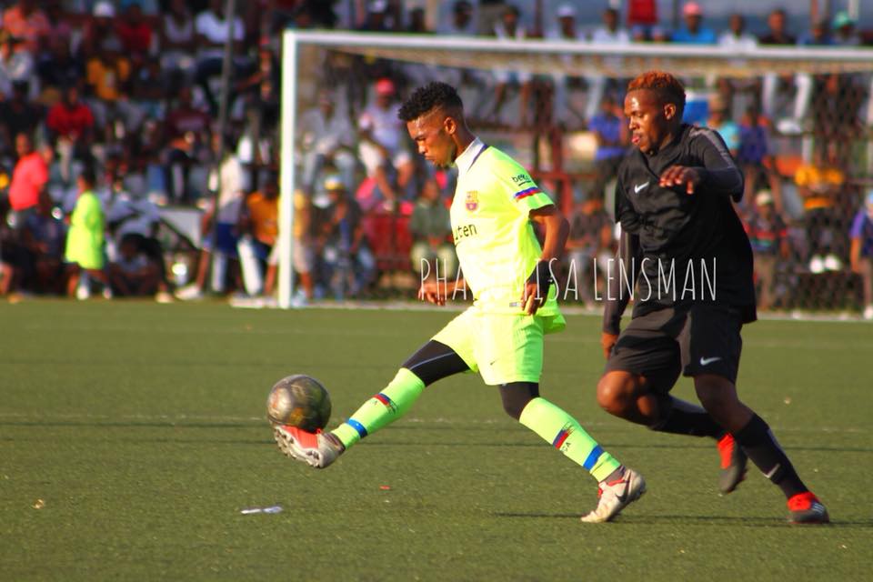 SowetoEntMag's tweet photo. Discovery Walter Sisulu Soccer Challenge log standings: Group E to Group H. #DWSSC #DiscoverySoccerChallenge #NikeCenter #KasiFootball
Info: @TrainedEyeMedia https://t.co/MssnFor6un