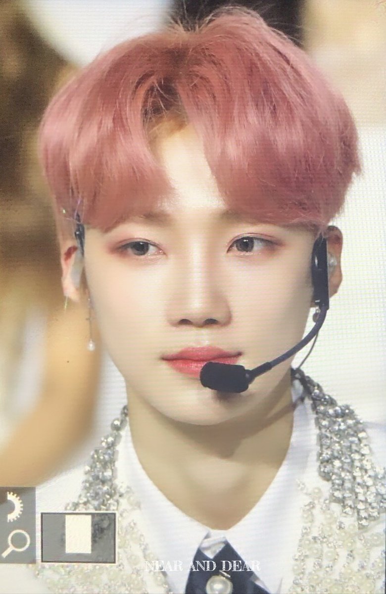 neardear_new's tweet photo. 181220 이 겨울이 찬희에겐 다정했으면 https://t.co/uCznE9KmXE