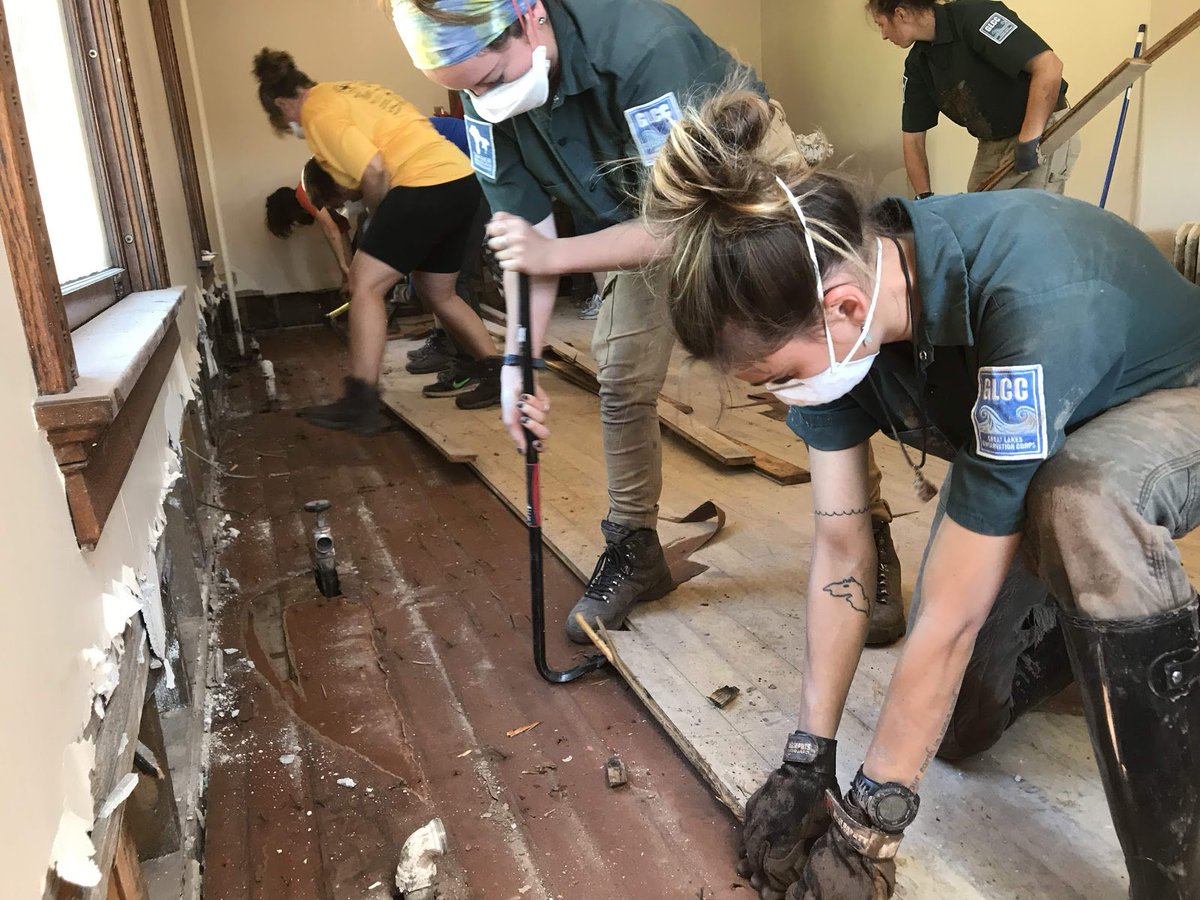 SWPLandTrust's tweet photo. 1,861: Hours the GLCC Assisted Houghton Residents with Flood Relief  https://t.co/I3moLO88WA #superiorwatershedpartnership #swp #greatlakesconservationcorps #glcc #freshwater #greatlakes  #fathersdayflood #Houghton #extremeweatherevents #flooding #climatechange #upperpeninsula https://t.co/3FV24NzDC7
