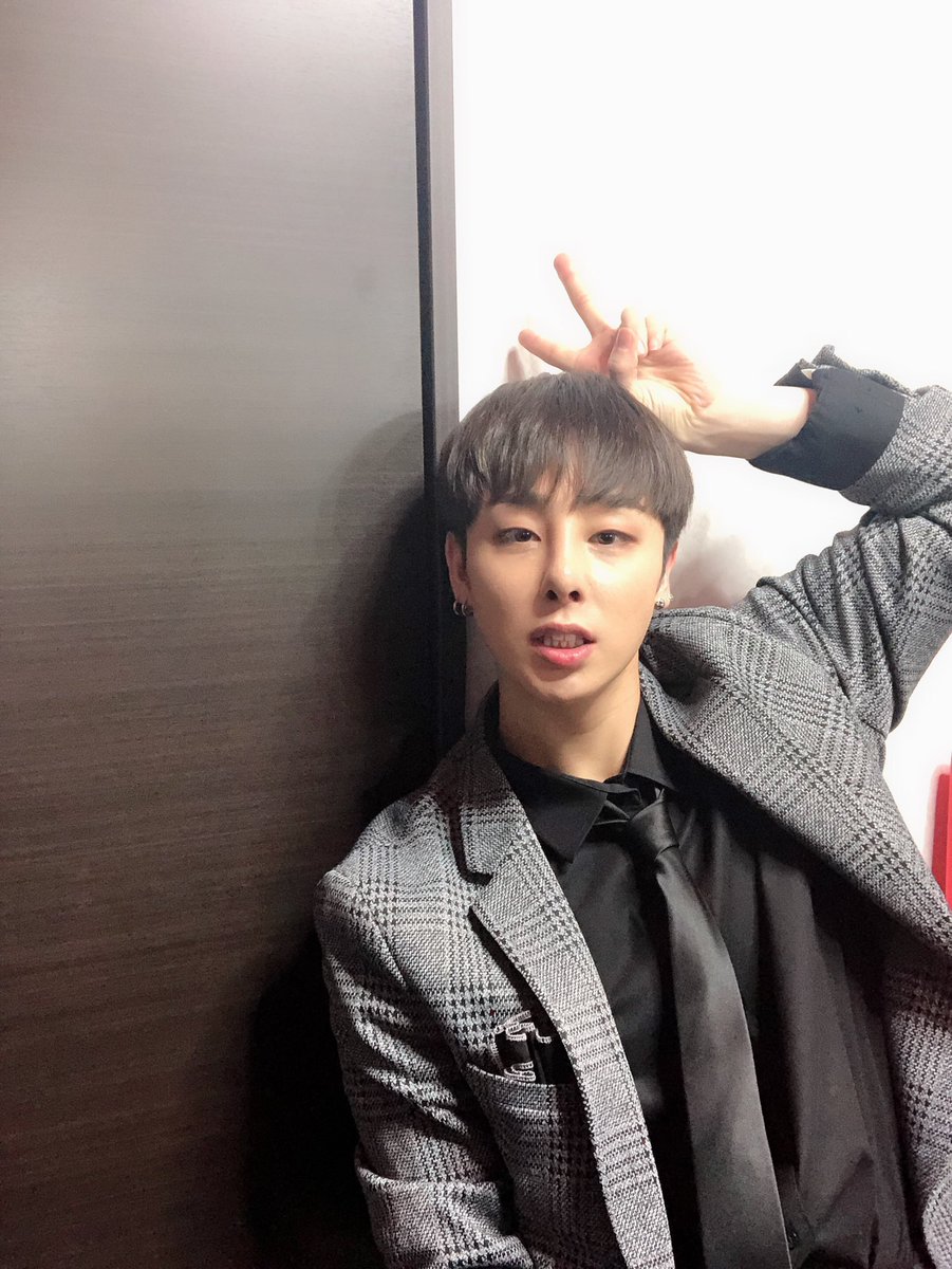 ntb_twt's tweet photo. [#지오]
오늘도 수고링링링~~~~ https://t.co/BZEnti6HQi