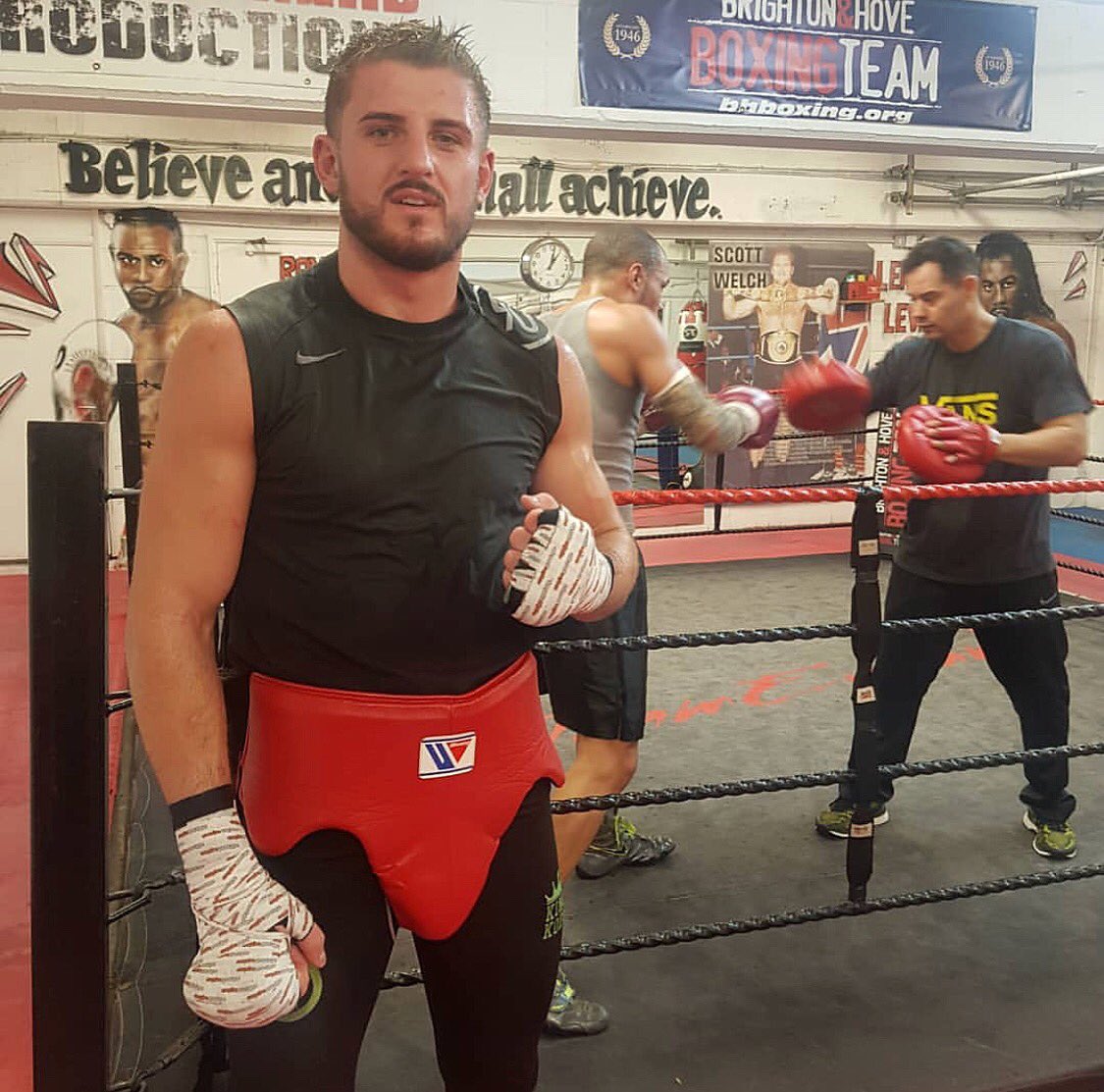 8 great rounds sparring with <a href="/ChrisEubankJr/">Chris Eubank Jr</a>  today🥊 then had the news I’ve been waiting for.. a Welsh Title Fight in March V an old sparring partner👊🏻 
Before that we Fight in January.. we are busy🤩 <a href="/gavtherock/">gavin rees</a> <a href="/sjamboxing/">S-JAM BOXING</a> 
✝️BLESSED by the BEST✝️
KingKody👑
PropertyOfGod🙏🏻✝️