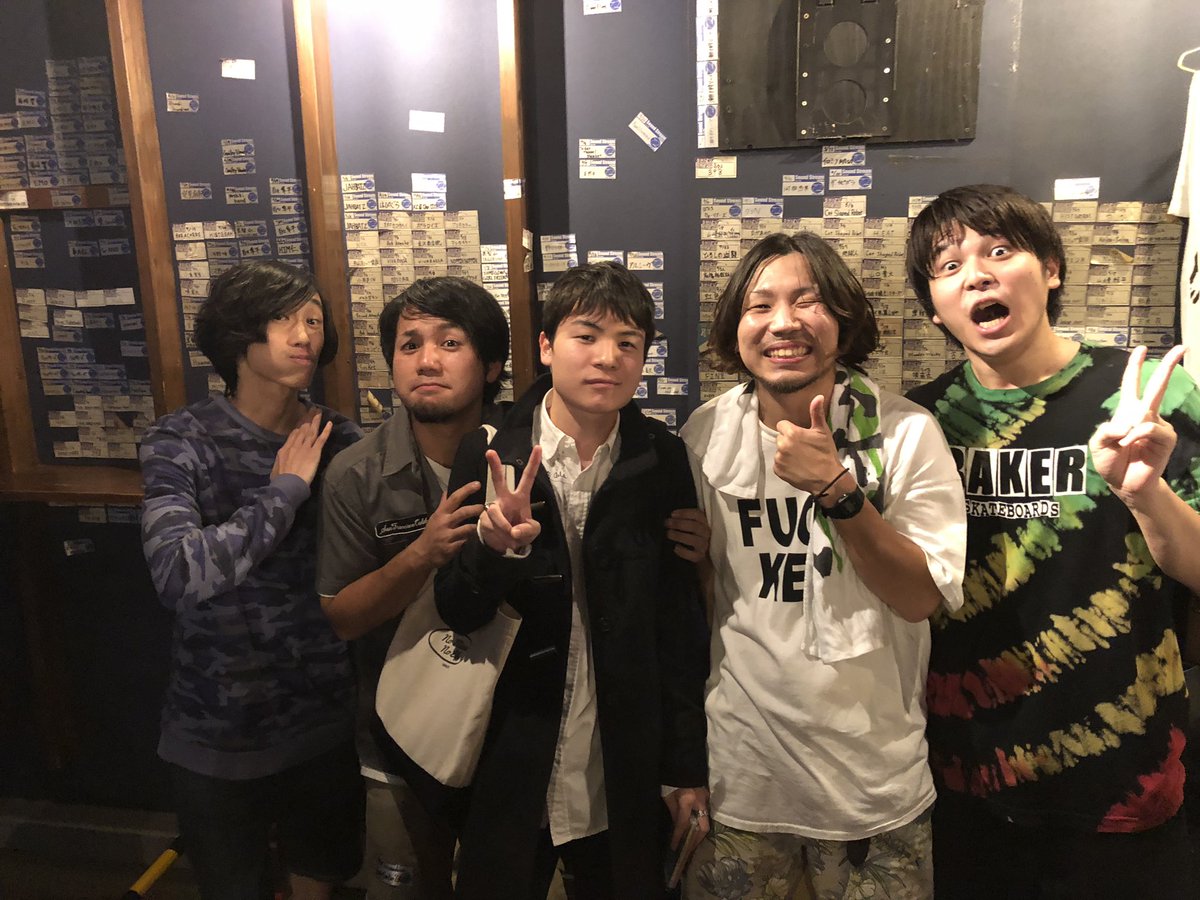 j_t_yzkr's tweet photo. EmyFeelin’Good 見に行ってきました。

これからも沢山聴くぞー！
好きやぁ！

写真はやられたぁ！ https://t.co/lhsAU4gcH5