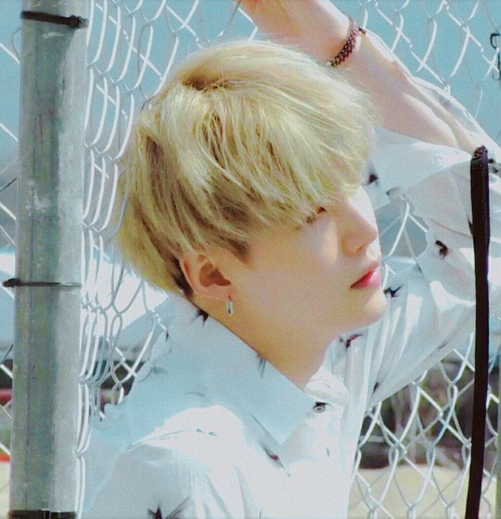 yoongisarchive's tweet photo. https://t.co/DsTS69Ng65