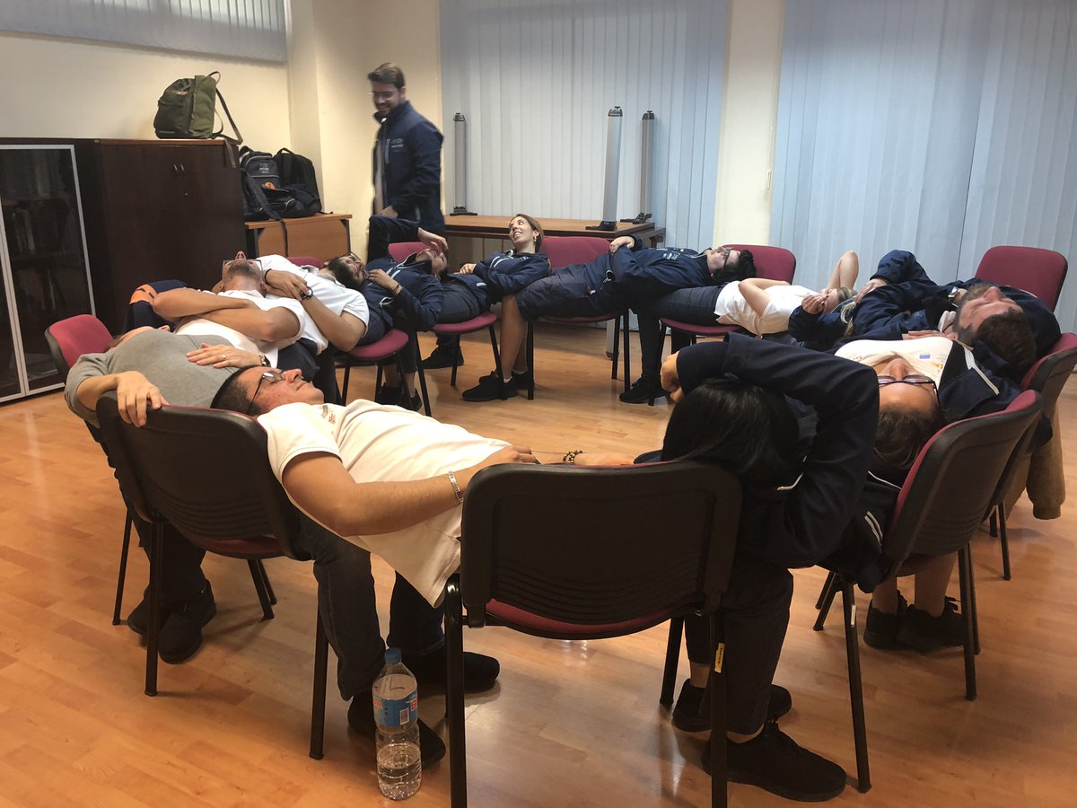 Co_talent_'s tweet image. Nuestro último lunes con el PFAE-GJ ENJOY SANTA CRUZ trabajamos la confianza y la visualización de objetivos ahora que comienzan una nueva etapa. Contentos de haber sido testigos de su evolución.
•
•
•
#coaching #pnl #cotalent #confianza #objetivos #love #instagood