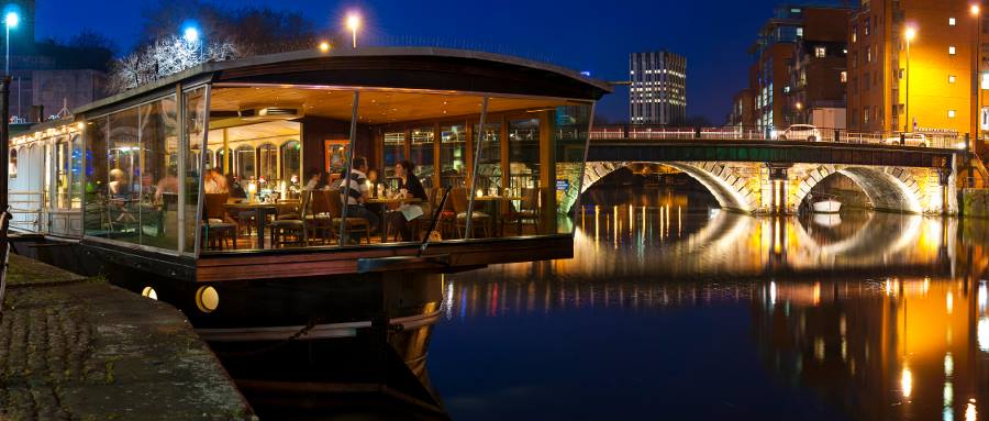 All I want for Christmas is the Yachting Pages Xmas party to start already!! 🥂💃

We're looking forward to celebrating the end of an awesome year at the <a href="/GlassboatRest/">Glassboat Restaurant</a> in Bristol ⛵