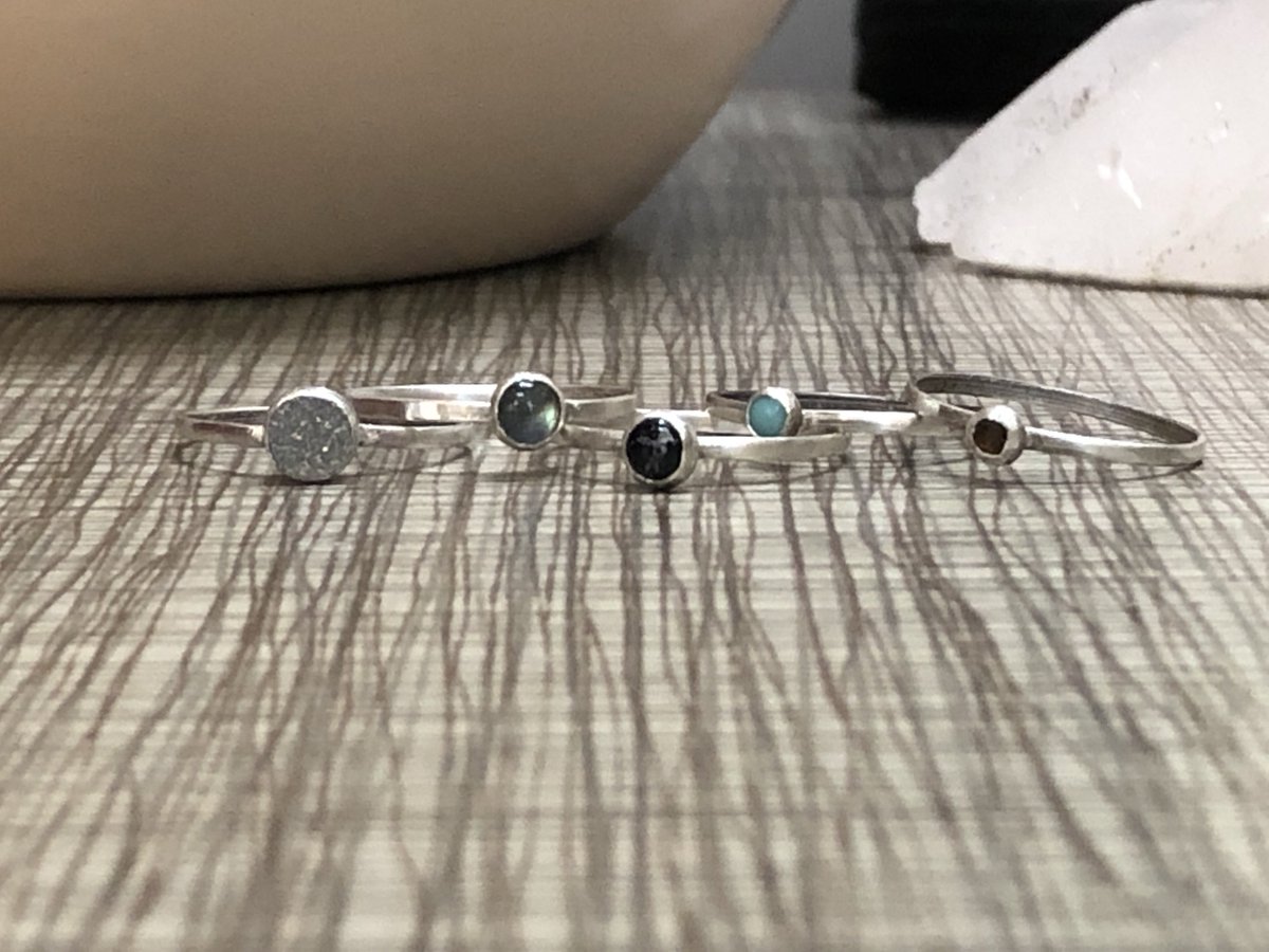 beadingdreams's tweet photo. #studentshowcase Stacking Rings with Stones! Catch this class again on January 14.
.
.
.
.
.
#beadingclasses #craftclasses #fabrication #metalsmith #handmadedallas #diybling #beadingdreamsdallas #beadyourdreams https://t.co/SWSlgobBtq