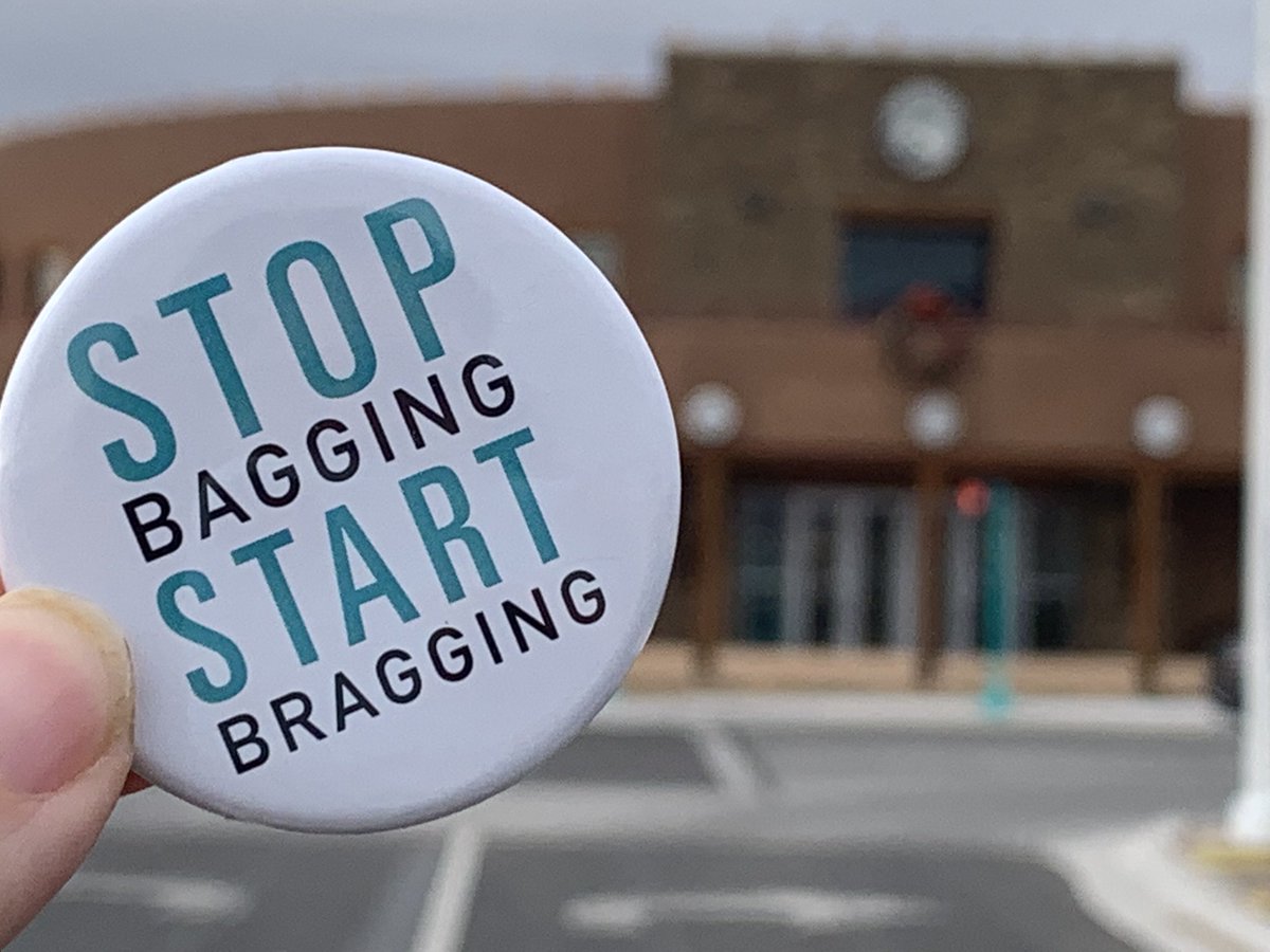 StartBragging's tweet photo. Here are 4 (of many) things that make #ABQ unique:
1. Mild climate
2. Stunning landscape &amp; endless sky
3. Blend of culture &amp; innovation
4. Inclusivity
#stopbaggingstartbragging https://t.co/tHb638dyGV