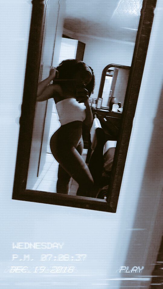 rarissime_'s tweet photo. Kiki ♠ https://t.co/Ntrem4PR6g