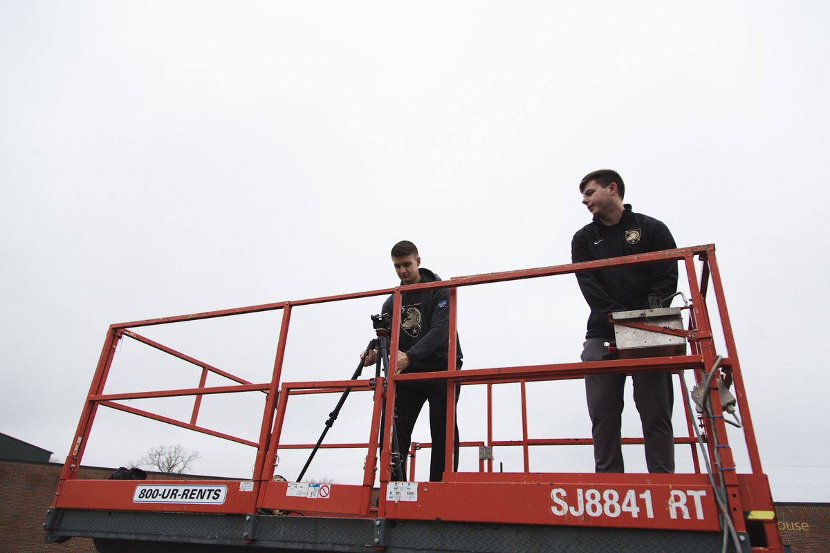 ArmyFBVideo's tweet image. Video from above