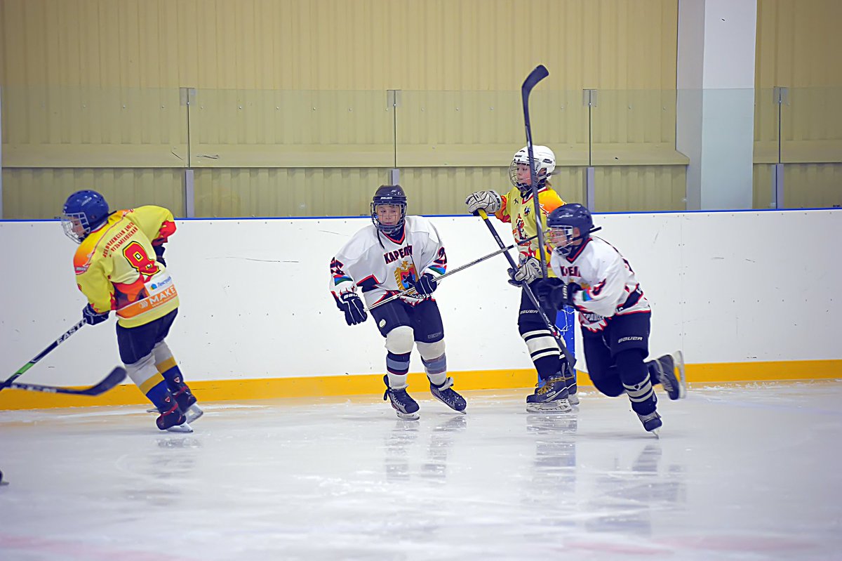 _WWPIS's tweet image. BLOG - 'The race to the bottom and keeping up with the Joneses - a nightmare mix for sporting parents and their children'
parentsinsport.co.uk/2018/01/25/the…