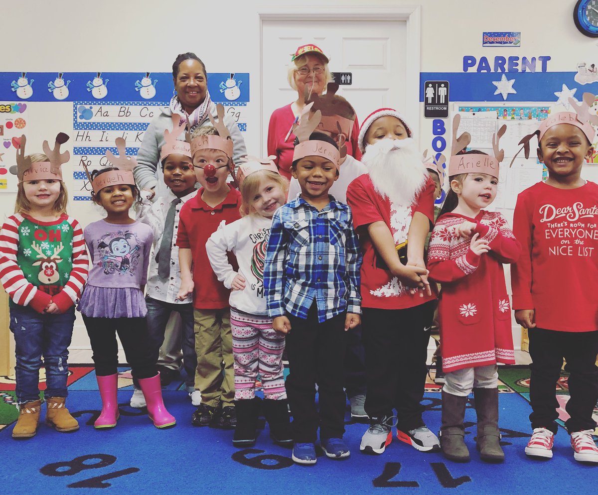 UniqueLitHands's tweet image. Today our Prek Class did their holiday play for our other classrooms! They did amazing!! :) #holidayplay #prekclass #uniquelittlehands #suffolk #virginia #daycare #happythursday #itsalmostchristmas #waddlers #toddlers #prek #preschool #schoolage #holidays #education #learning