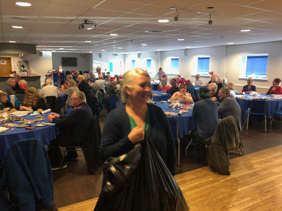 DocutechOffice's tweet photo. Christmas Lunch with Over 50's
20/12/2018 https://t.co/tgjw4bHugt