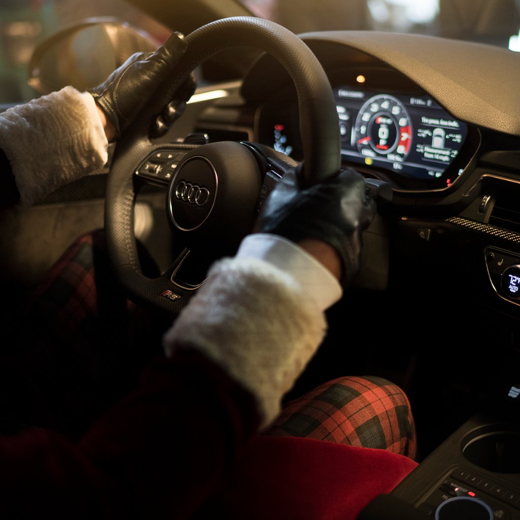 Sleigh, but make it high-tech. #Audi #RS5Sportback