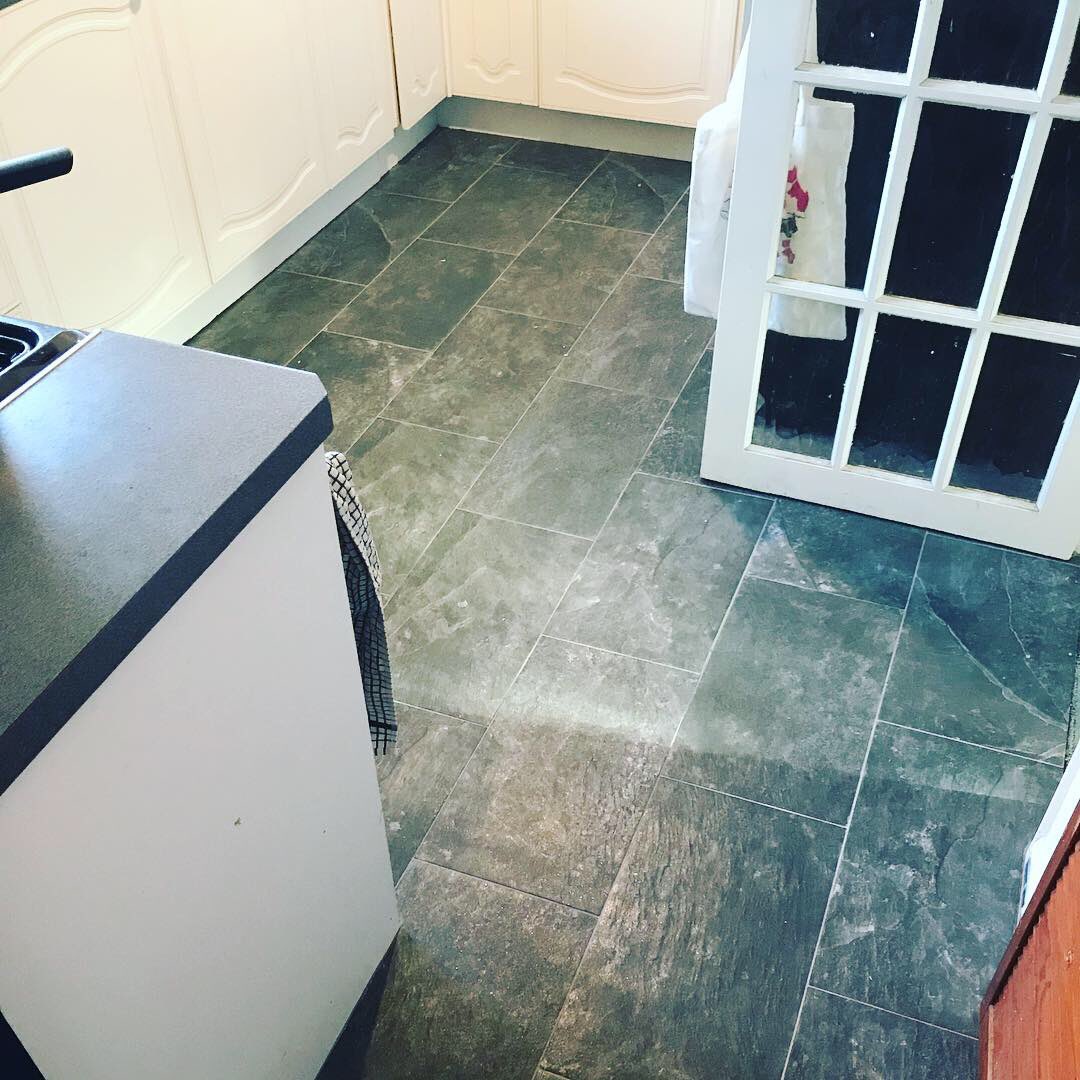 Project completion: Foxwell Drive, Oxford:

• New cloakroom instllation. 
• New worktop &amp; Utility sink fitted
• Full height Ceramic tiling to floor &amp; walls throughout.