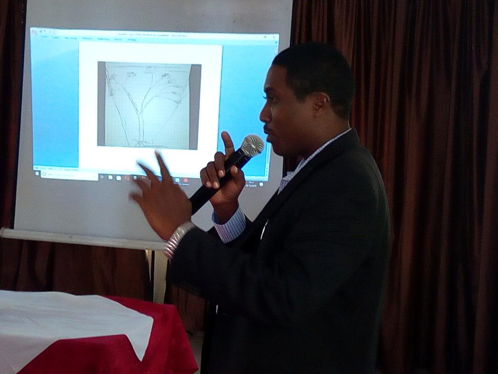 tuverwundi's tweet photo. 15 logos proposés par les membres de la coalition régionale de la société civile pour finaliser le plan stratégique. Un a été adopté, il est une proposition de Emmanuel Bugingo de Parteners For Conservation du Rwanda. Ceci est une bonne avancée dans la dynamique de COSPGL-RN https://t.co/8a9Qg6sdO7