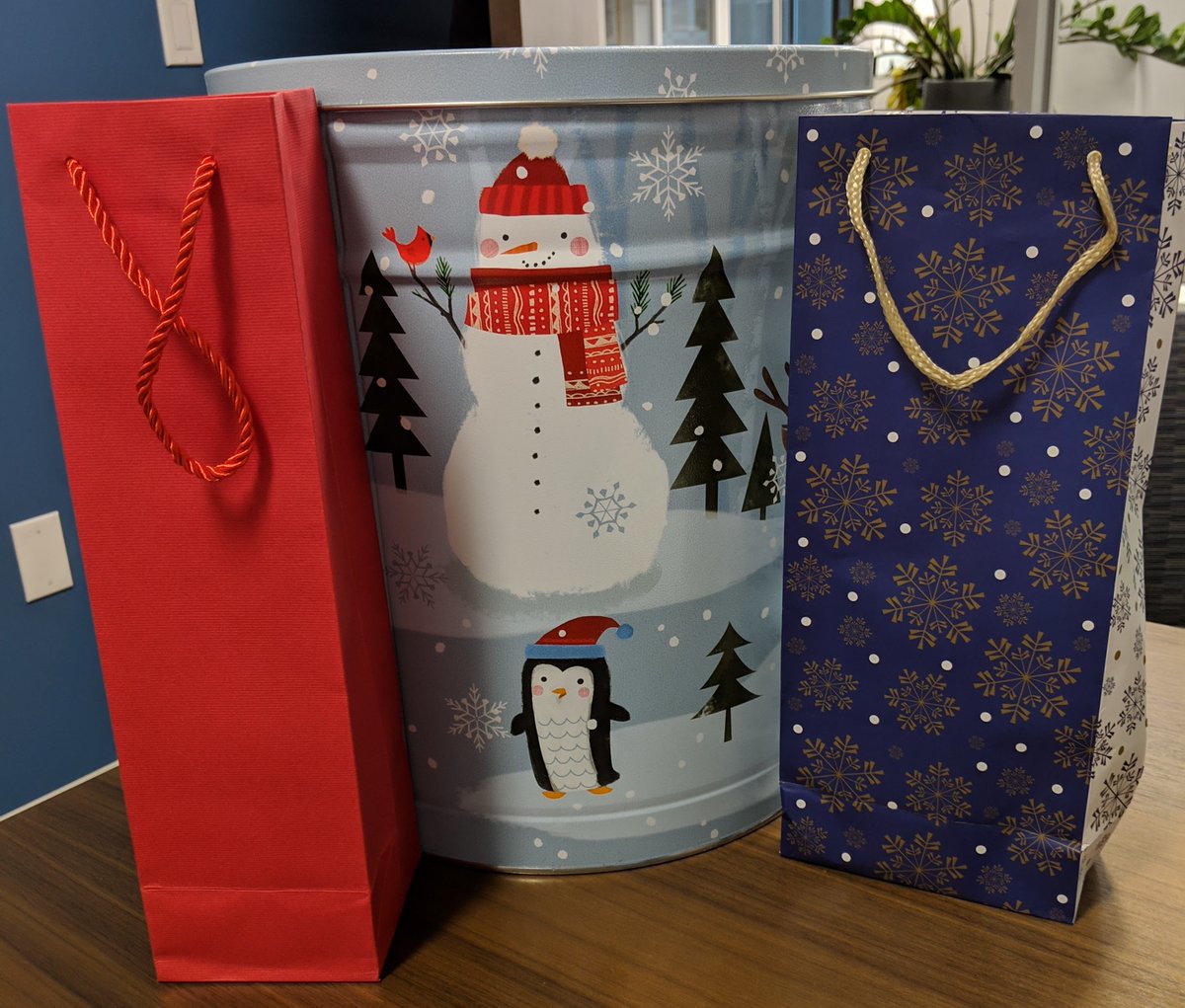 theheraldgroup's tweet photo. .@CrowdSkout's holiday gifts are the best holiday gifts. Many thanks for the delicious treats from @TheHeraldGroup! https://t.co/CxMe0hqeiR