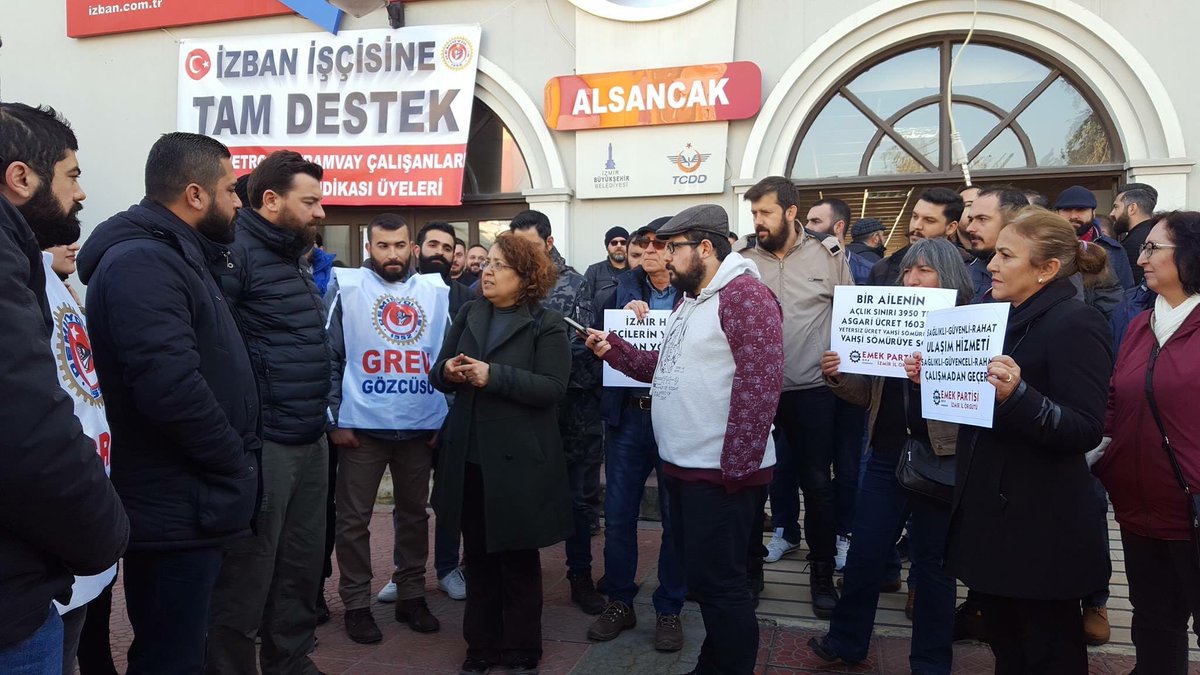 Emepizmir's tweet photo. Ekmeğini Büyütmek İçin Grevde Olan 
İzban İşlerini, Emek Partisi Olarak Ziyaret Ettik.
Zafer Direnen Emekçinin Olacak. #izban @izbaniscibirli1 https://t.co/RUTRDLtV7q