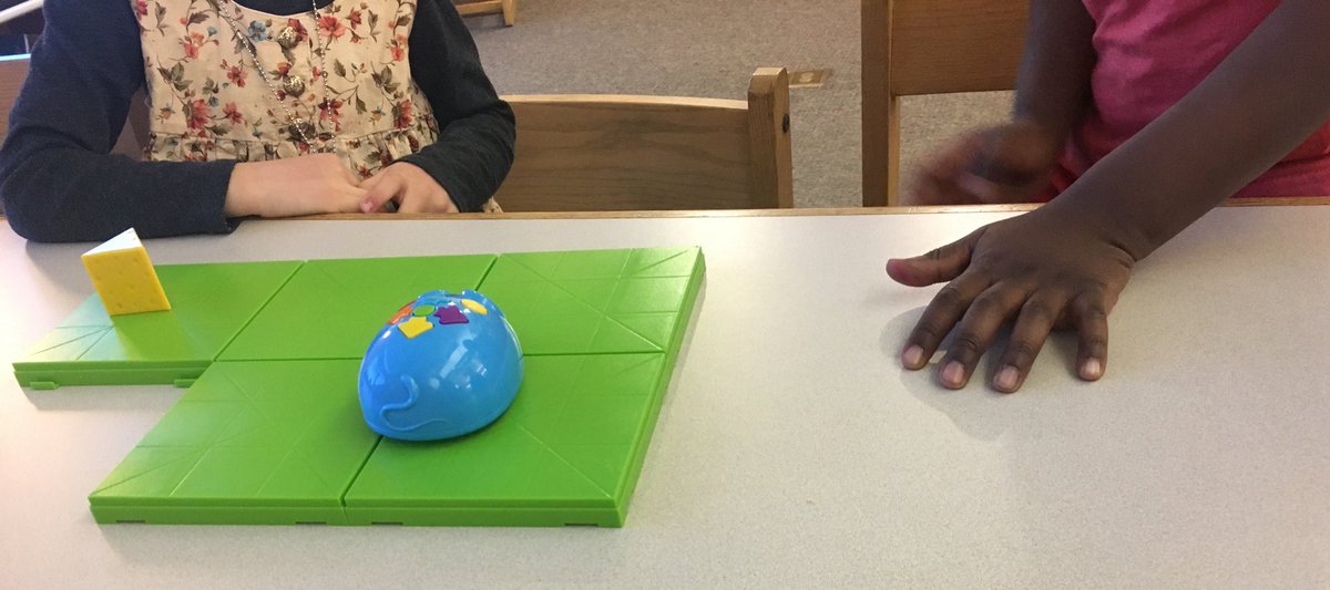 MsAhearnLMS's tweet photo. First grade @SargentSharks and @ThomsonTigers have been coding this week with #Kodable and our #codeandgorobot mice! Computer programming + hands on learning = lots of fun! https://t.co/gCy6i55D1o